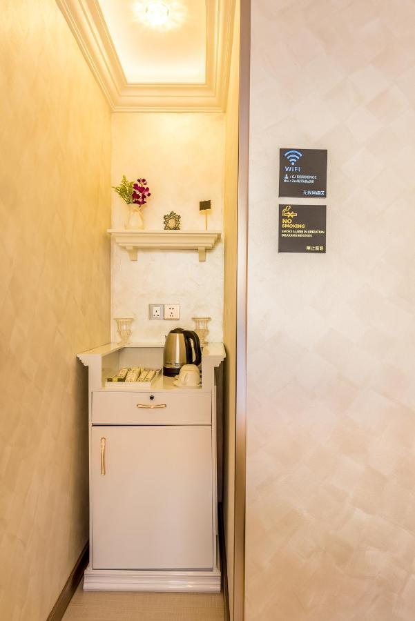 Cj Residence - Opposite Public Bank Centre Point Кота Кинабалу Екстериор снимка