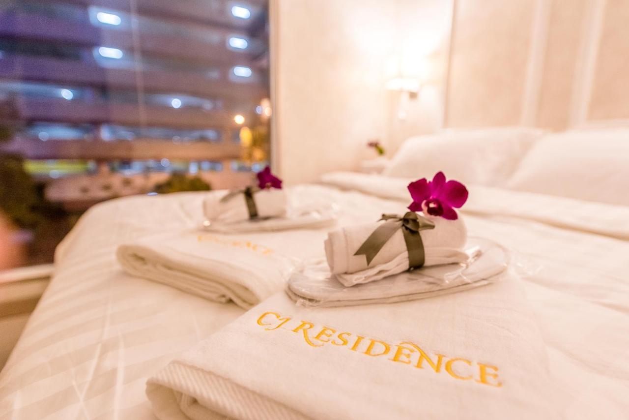 Cj Residence - Opposite Public Bank Centre Point Кота Кинабалу Екстериор снимка