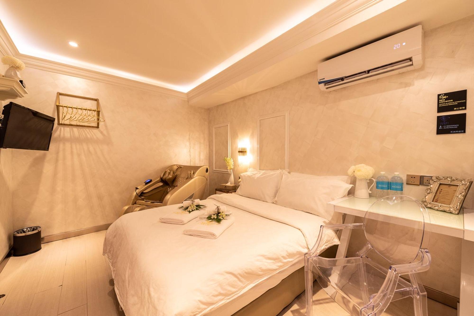 Cj Residence - Opposite Public Bank Centre Point Кота Кинабалу Екстериор снимка